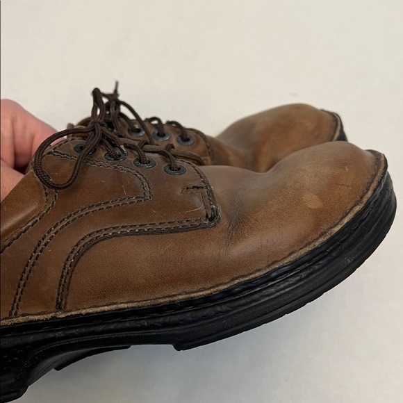 BIRKENSTOCKS BROWN LEATHER VINTAGE OXFORD SHOES - Picture 4 of 16
